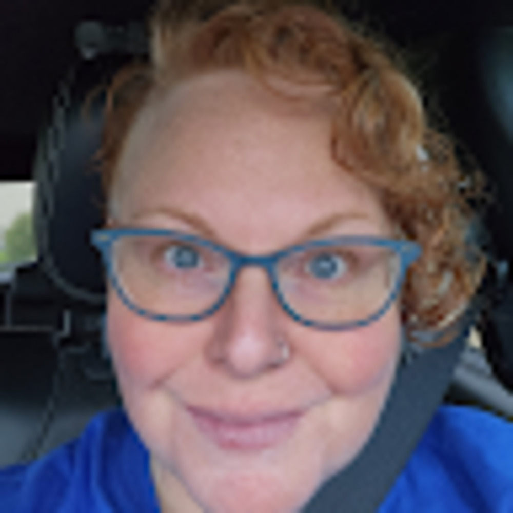 Meet your Posher, Angela